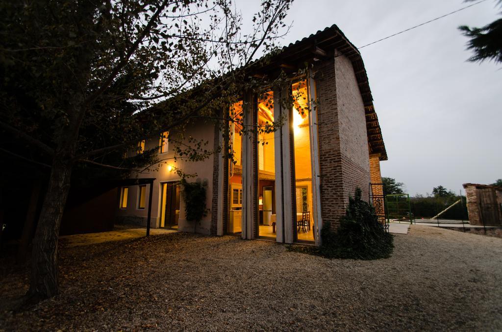 Bed and Breakfast Il Riposo San Damiano dʼAsti Exterior foto